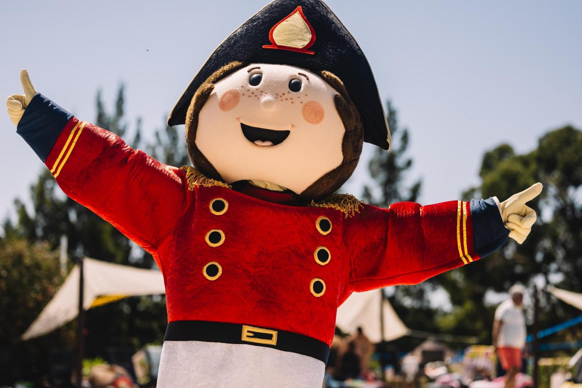 Dolce Camporeal Lisboa Turcifal Exterior photo The mascot of the 2019 edition of the festival